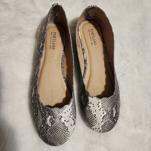 Flat shoes for women size 6.5